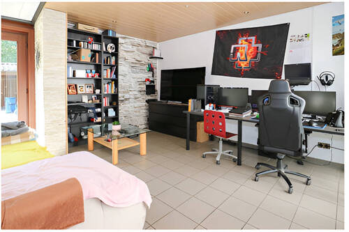 Erdgeschoß rechts Wohnzimmer - 