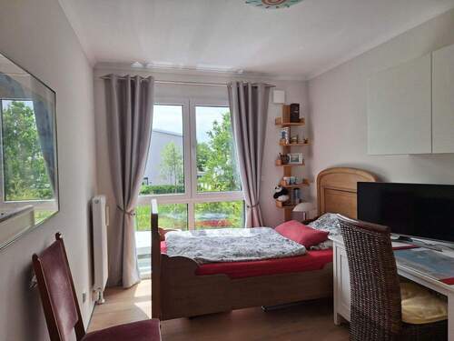 Schlafzimmer - Zimmer 02 1.OG - 