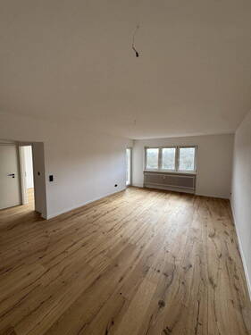 Wohnzimmer - Etagenwohnung mit 85,00 m&sup2; in Kiel zum Kaufen