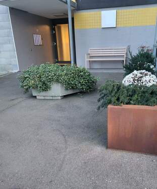 Eingangsbereich - 2 Zimmer Etagenwohnung zum Kaufen in Reutlingen