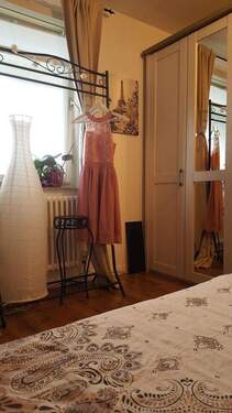 Schlafzimmer(aktuell möbliert) - 