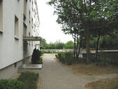 Außenansicht Eingangsbereich - 3 Zimmer Etagenwohnung zur Miete in Ludwigsburg