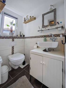 Gäste-WC im EG - 