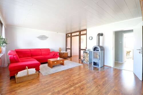 Wohnzimmer Blick 2, OG - 4 Zimmer Etagenwohnung in Helmstadt-Bargen