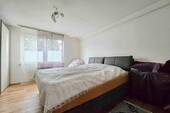 2 Z-Wohnung Schlafzimmer OG - 