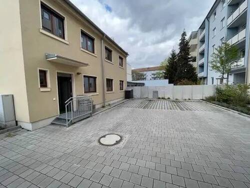 0x400.webp - Bürofläche im Nürnberger Süden - 1.155,00 EUR Kaltmiete,