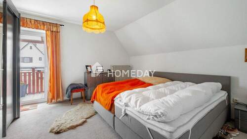 1. OG Elternschlafzimmer 1 - 