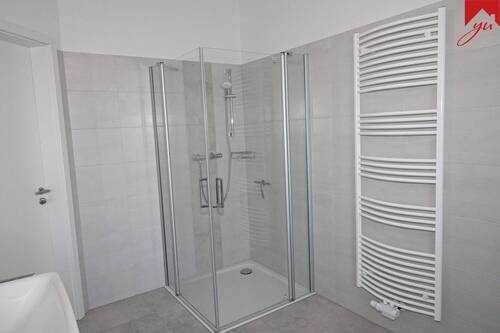 Badezimmer, Dusche - 