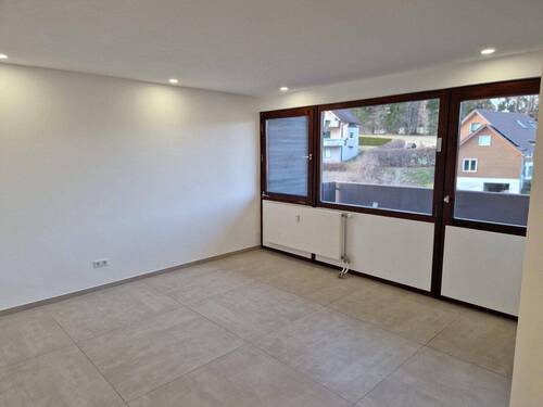 Wohnen mit Balkon - 3 Zimmer Etagenwohnung in Kniebis (Freudenstadt)