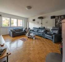 Mehrgenerationenhaus in naturnaher Umgebung - Eisingen