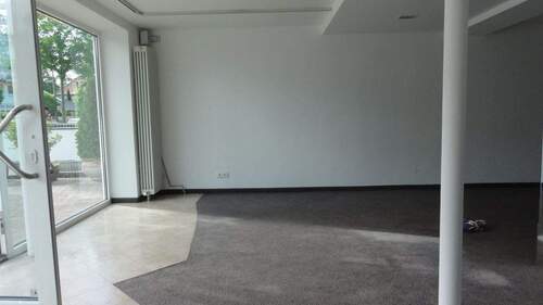 Ansicht vorne Eingangsbereich - 