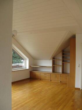 Wohnzimmer rechte Seite - 2 Zimmer Etagenwohnung in Bad Wörishofen