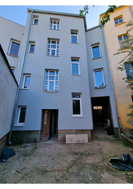 Hausansicht hinten - Mehrfamilienhaus, Wohnhaus in Gera
