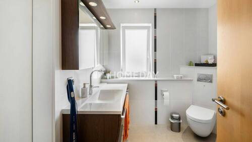 1. OG Badezimmer 1 1 - 