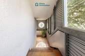 Gang zur Wohnung - 
