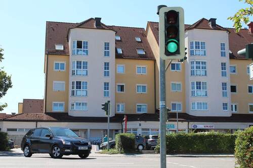 Haus - Top Lage in Schwabach! Moderne 2-Zimmer-Wohnung mit Tiefgarage