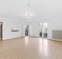 Freie 4-Zimmerwohnung mit Balkon im Westfälischen Viertel - Berlin Moabit