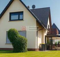 Top!! Charmantes Einfamilienhaus mit großem Grundstück - Alsfeld Altenburg