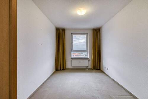 Kinder-/Arbeitszimmer 1 - 