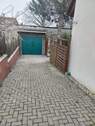 Einfahrt / Garage - 