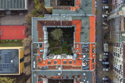 Luftbild Dach und Innenhof - 