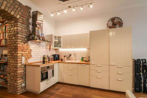 Einbauküche - 2 Zimmer Etagenwohnung in Berlin