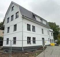 4 Zi.-Wohnung über 2 Etagen - 2.470,00&nbsp;EUR Kaltmiete, ca.&nbsp; 130,00&nbsp;m&sup2;&nbsp;Wohnfl&auml;che in Hamburg (PLZ: 22589) Sülldorf