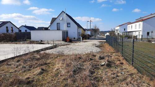 1000026088.jpg - 5 Zimmer Etagenwohnung in Deining