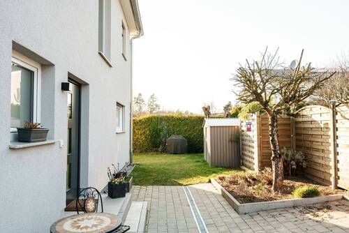 Haus_Ungelstetten_Aussen_10.jpg - 