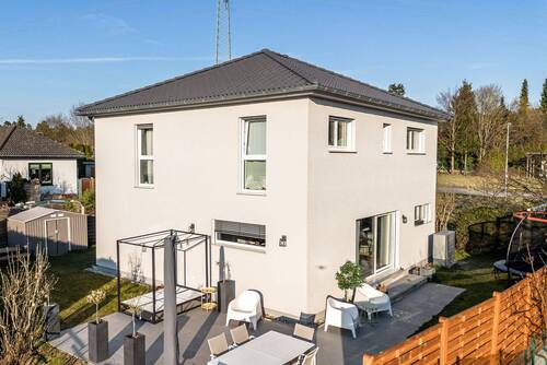 Haus_Ungelstetten_Aussen_06.jpg - 