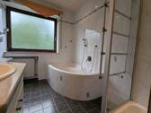 Badezimmer Richtung Fenster - 