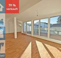 Bezug ab sofort! Großzügige 4-Zi.-DG-Neubauwohnung mit Loggia - Markt Schwaben