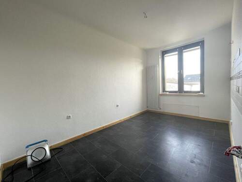 große Küche - 3 Zimmer Gewerbeobjekt (Büro, Produktion, Verkauf) zum Kaufen in Eschweiler / Weisweiler