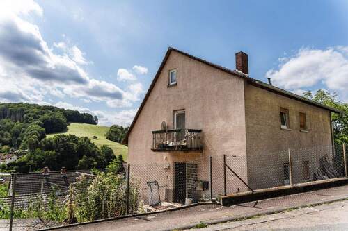 Hausansicht - 7 Zimmer Einfamilienhaus zum Kaufen in Gorxheimertal