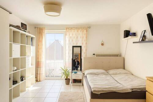 Schlafzimmer - Etagenwohnung mit 36,00 m² in Friedrichshafen zum Kaufen