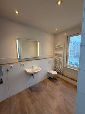 Bad - 3 Zimmer Etagenwohnung in Fürth