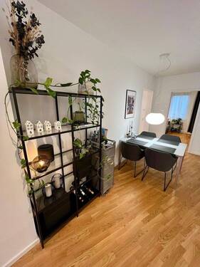 Essbereich Blick vom Flur - 