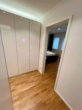 Ankleide Blick vom Essbereich - 