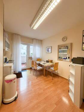 Teeküche / Aufenthaltsraum - Etagenwohnung mit 125,00 m&sup2; in Singen (Hohentwiel) zum Kaufen