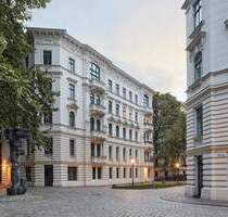 Saniertes Gewerbe in Riehmers Hofgarten: 6 Zimmer | Einbauküche | 2 Bäder | Balkon - Berlin Kreuzberg