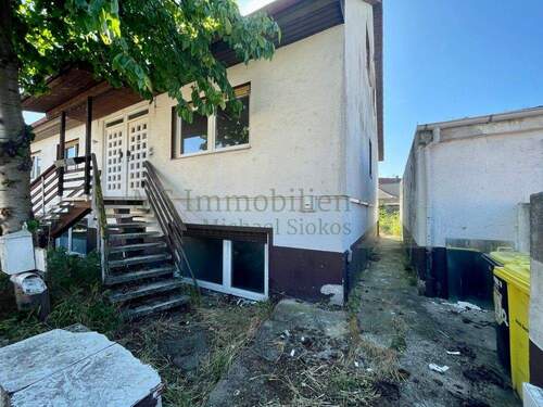 Hausansicht 3 - 1 Zimmer Mehrfamilienhaus, Wohnhaus in Hamm am Rhein