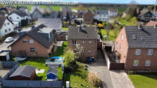 Drohnenaufnahme vorne - 