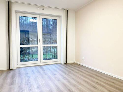 Zimmer 2 - 