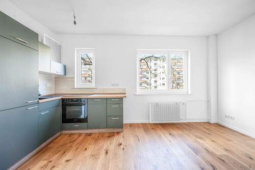 Wohnküche - 2 Zimmer Etagenwohnung zum Kaufen in Berlin