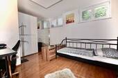 Schlafzimmer 1 im Souterrain - 