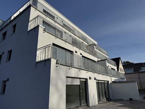 Aktueller Bautenstand - 4 Zimmer Etagenwohnung in Feucht