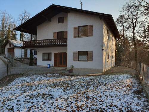 Ansicht. - 6 Zimmer Mehrfamilienhaus, Wohnhaus zur Miete in Kraiburg a.Inn