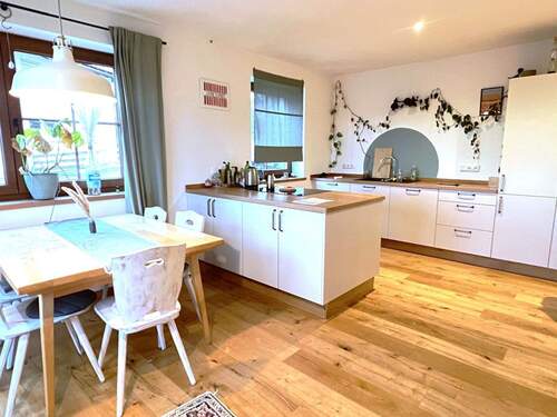 Wohnküche - 3 Zimmer Etagenwohnung zur Miete in Wildsteig