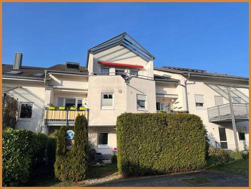 Ansicht Süden - Wunderschöne, ruhig gelegene 3,5 Zimmer-Maisonette-Wohnung in Zell a. H. zum 1. April zu vermieten