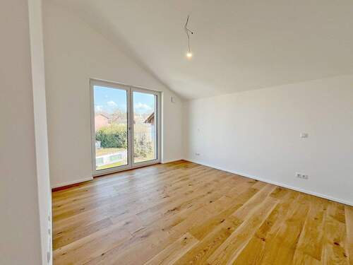 Schlafzimmer - 5 Zimmer Doppelhaushälfte in Markt Schwaben